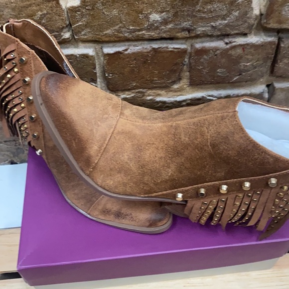 Fergie Fringed Distressed Booties - Picture 8 of 14